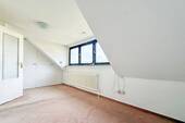 Weiteres Zimmer im OG - 3 Zimmer Reihenmittelhaus in Lübeck