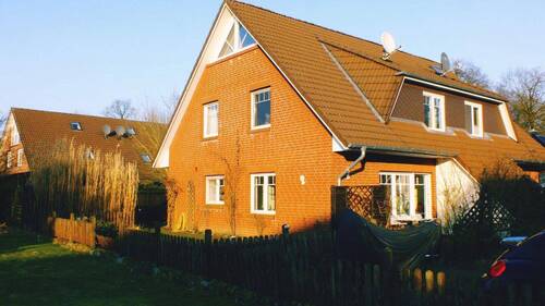Hausansicht Westseite - 5 Zimmer Doppelhaushälfte zum Kaufen in Fredenbeck