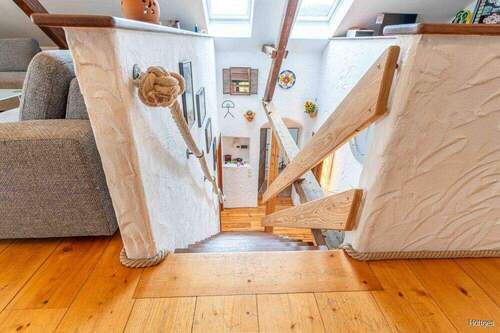 Treppe OG-DG - WE2 - 