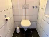 Toilette im Badezimmer - 