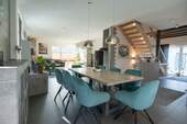 Esszimmer mit Blick in die Küche - Einfamilienhaus mit 178,00 m&sup2; in Melle zum Kaufen