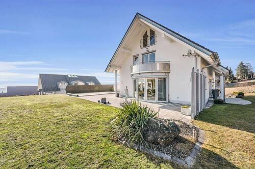 Bild 2 - 7 Zimmer Einfamilienhaus zum Kaufen in Salem