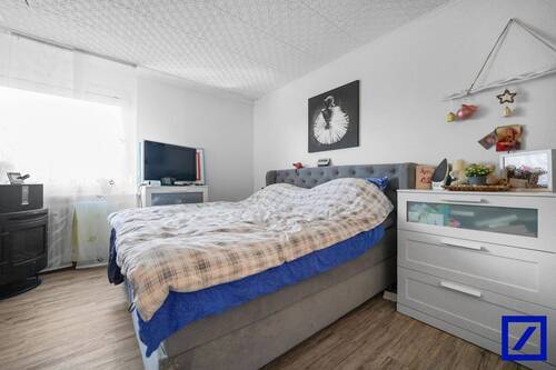 Schlafzimmer - Etagenwohnung mit 81,80 m&sup2; in Bremen zum Kaufen