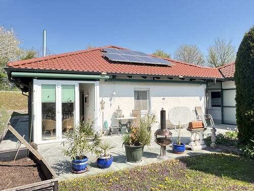 Außenansicht - Bungalow mit 141,00 m&sup2; in Bad Füssing / Würding zum Kaufen