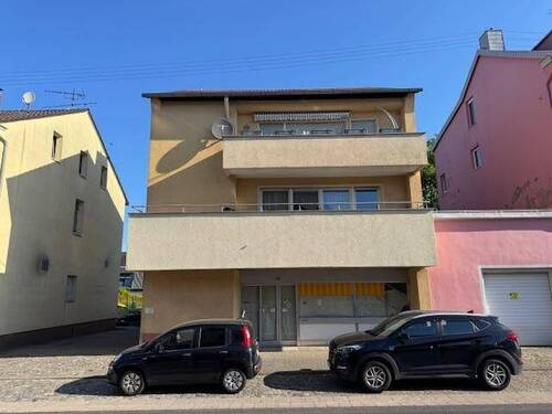 Bild1 - Wohn- Geschäftshaus in verkehrsgünstiger Lage in Friedrichsthal-Bildstock