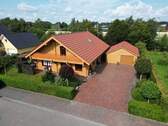 Frontansicht - 6 Zimmer Einfamilienhaus zum Kaufen in Jade