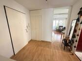 Eingangsbereich Wohnung - Etagenwohnung mit 58,00 m&sup2; in Dresden zum Kaufen