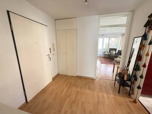 Eingangsbereich Wohnung - Etagenwohnung mit 58,00 m&sup2; in Dresden zum Kaufen