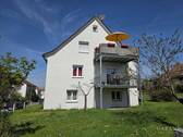 Hausansicht - 1 Zimmer Mehrfamilienhaus, Wohnhaus in Weinstadt