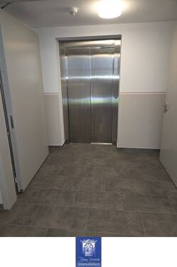 Lift - 