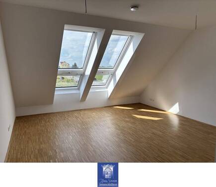 Wohnen - Dachtraum im Neubau mit Fußbodenheizung, EBK, Lift! Erstbezug!