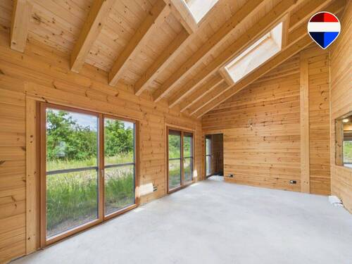 REMAX Immobilien DeLux Einfamilienhaus Wellnessbereich Heusweiler Mark Borowicz - Einfamilienhaus mit 412,00 m&sup2; in Heusweiler zum Kaufen