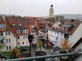 ... mit schönem Blick auf die Altstadt - 