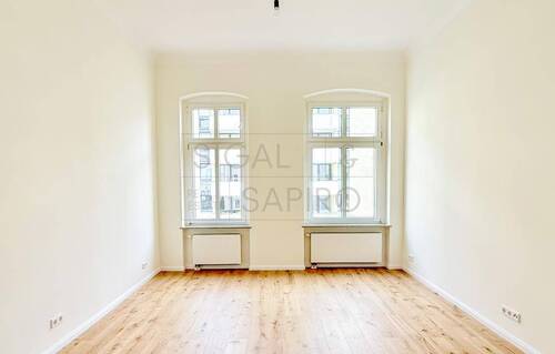 Wohnbereich - WOHNEN NUR WENIGE SCHRITTE ZUR SCHLOßSTRAßE - ERSTBEZUG NACH SANIERUNG -