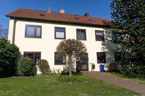 Bild 1 - PURNHAGEN-IMMOBILIEN - Großzügige Eigentumswohnung mit Garten in zentraler Lage von Bremen-Lesum!