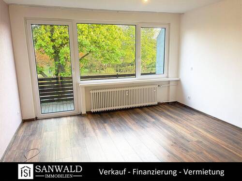 1 - Moderne 2,5-Zimmer mit Balkon, Garage und Einbauküche