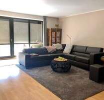 Schöne 3,5-Zimmer-Wohnung mit Aufzug und Balkon in Krefeld, Nähe SprödentalplatzBismarckviertel