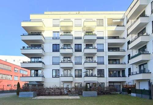 11 - 2 Zimmer Terrassenwohnung in Berlin