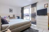 Schlafzimmer - Etagenwohnung mit 49,20 m&sup2; in Leverkusen zum Kaufen