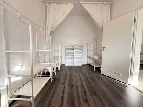 Zimmer III - Ansicht II - 