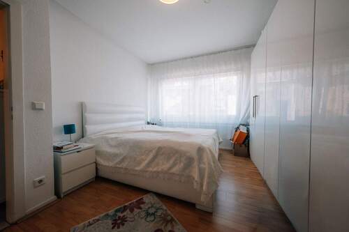 Schlafzimmer - Etagenwohnung mit 72,00 m² in Düsseldorf zur Miete