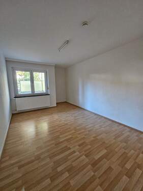 Schlafzimmer jetzt - vor Renovierung - 