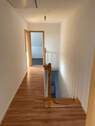Flur/Treppenansicht OG - 