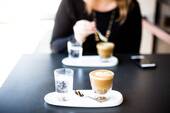 cafe-1851114_1280.jpg - Sehr schönes CaféBar in der Innenstadt zu vermieten!