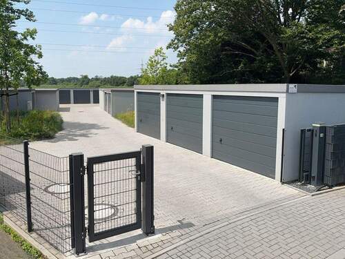 Garagenhof Düsseldorf - 2 Moderne Neubau-Garagen - Düsseldorf-Holthausen. Jetzt die letzen Garagen sichern!