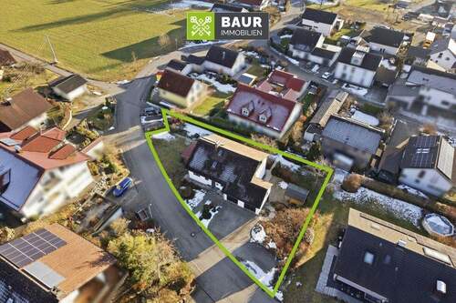 Luftbild - 7 Zimmer Einfamilienhaus in Schlier/Unterankenreute