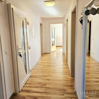 Flur - 3 Zimmer Etagenwohnung in Landau in der Pfalz