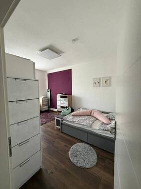 Schlafzimmer 1 - 