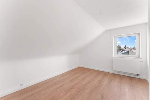 Zimmer - Etagenwohnung mit 84,00 m&sup2; in Langenzenn zum Kaufen