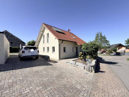 Ansicht - 5 Zimmer Einfamilienhaus zum Kaufen in Eppingen