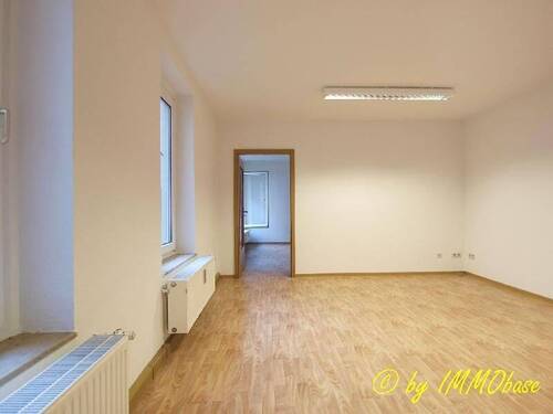 Gewerberäume - 2 Zimmer Büro zur Miete in Frankenberg