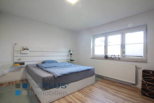 gr. Schlafzimmer - 