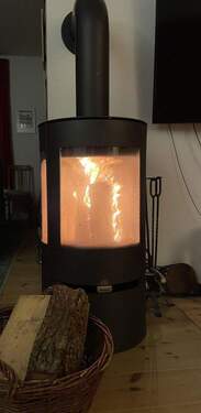 Kaminofen im Wohnzimmer - 