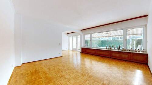 Wohn-/ und Essbereich - EG - 4 Zimmer Reihenmittelhaus zum Kaufen in Frankfurt am Main