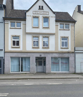 Hausansicht - Wohn- und Geschäftshaus mit Anbau und Entwicklungspotential - pos. Bauvoranfrage