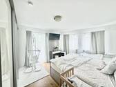 Schlafzimmer (vergleichbare Nachbarwohnung) - 