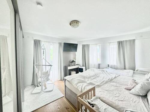 Schlafzimmer (vergleichbare Nachbarwohnung) - 