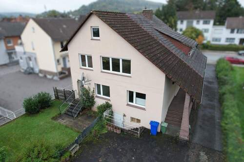 Hausansicht - 8 Zimmer Einfamilienhaus in Beverungen