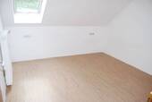 Schlafzimmer.JPG - Etagenwohnung mit 50,00 m&sup2; in Bad Kissingen zur Miete