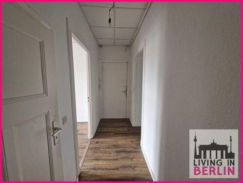 Flur - Büro zur Miete in Berlin