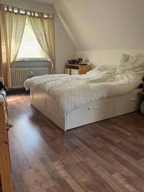 großes Schlafzimmer - 