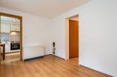 18318 Wohnbereich - Mehrfamilienhaus, Wohnhaus mit 77,00 m² in Wallscheid zum Kaufen
