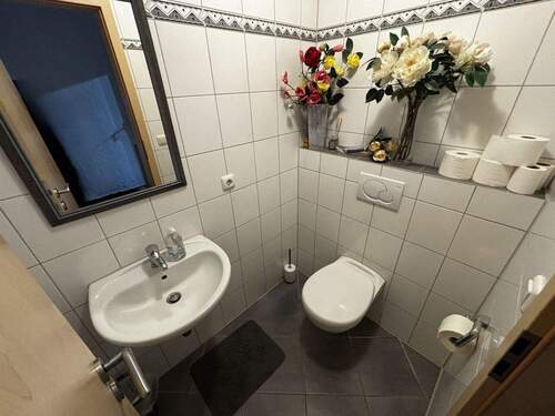 Gäste-WC EG - 