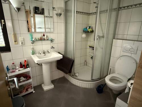 Badezimmer DG - 