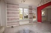 Wohnbereich mit Terrassenausgang - 