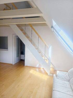 Galerie mit Spitzboden - 